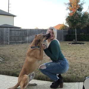 Meet your Posher, Alysa